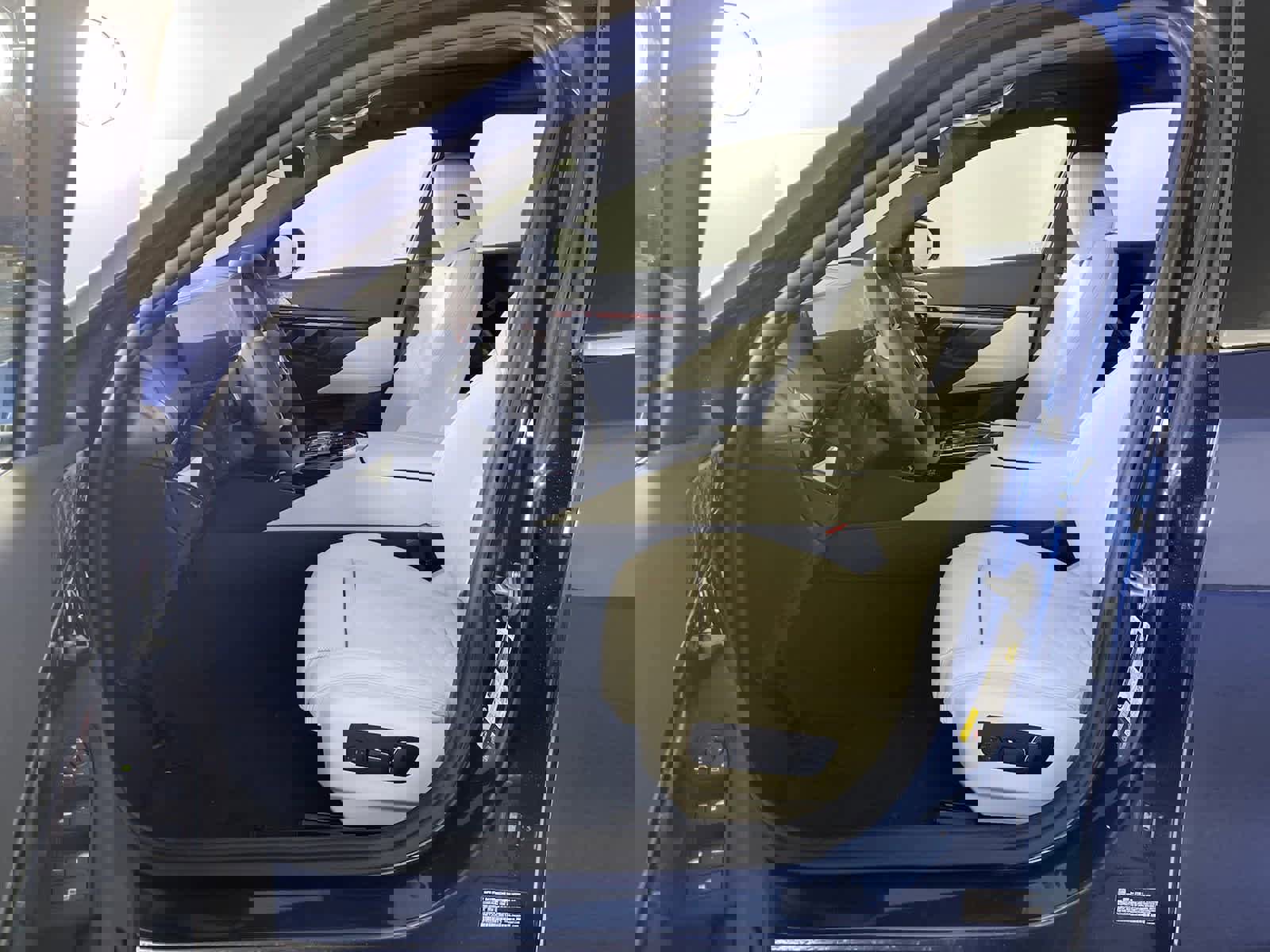 Certified 2024 BMW i5 eDrive40i w/ Premium Package image 10