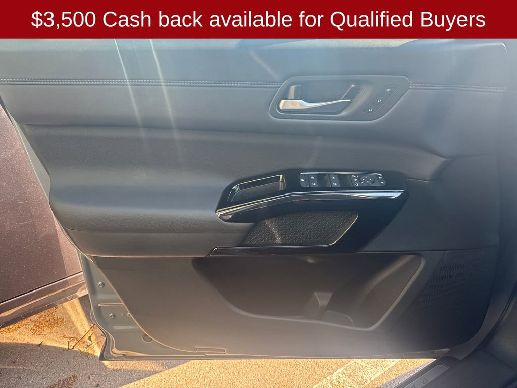 New 2026 Nissan Pathfinder Platinum image 11