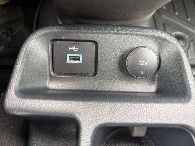 Used 2023 Ford Transit Connect XL image 25