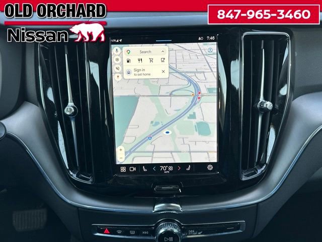 Used 2025 Volvo XC60 B5 Core AWD/4WD image 14