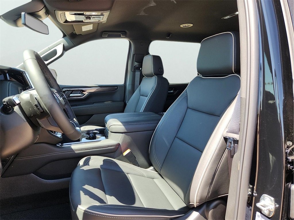 New 2026 GMC Yukon XL Elevation image 17