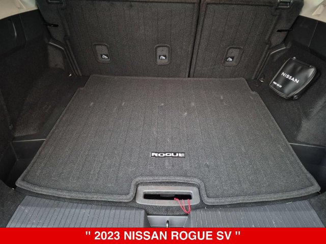 Certified 2023 Nissan Rogue SV w/ SV Premium B Package AWD/4WD image 34