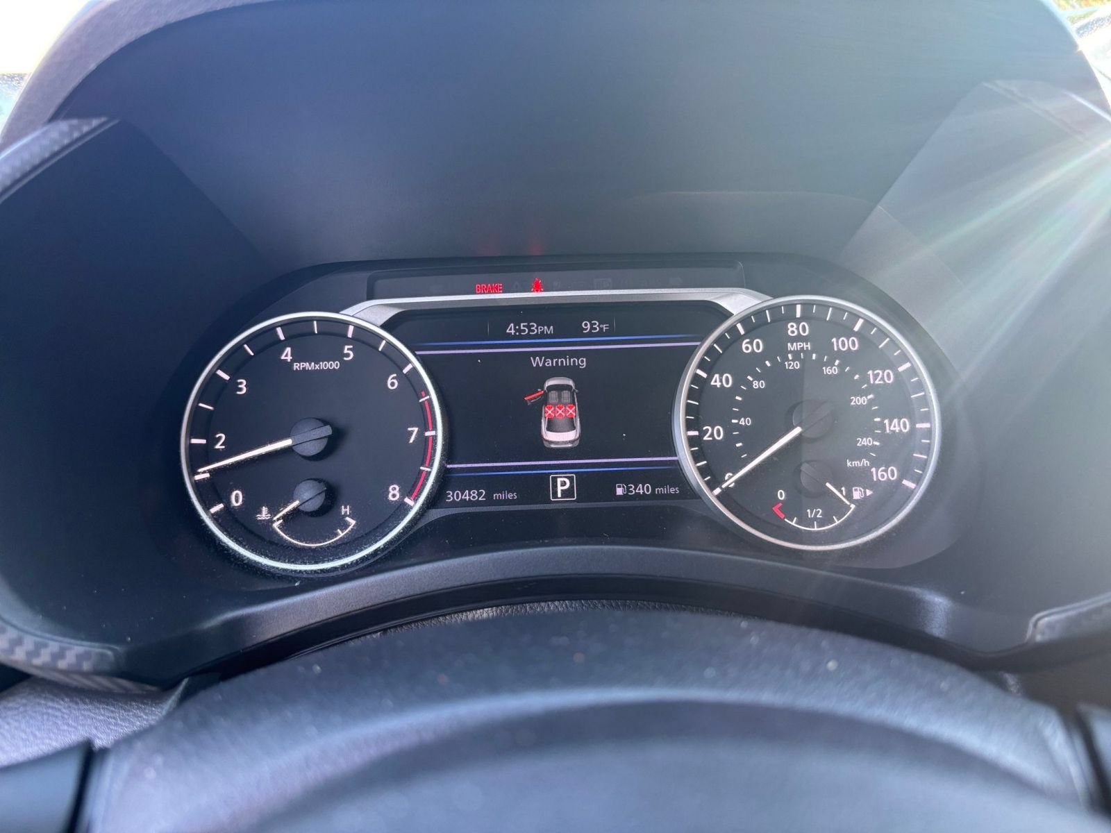 Used 2025 Nissan Sentra SV FWD image 39
