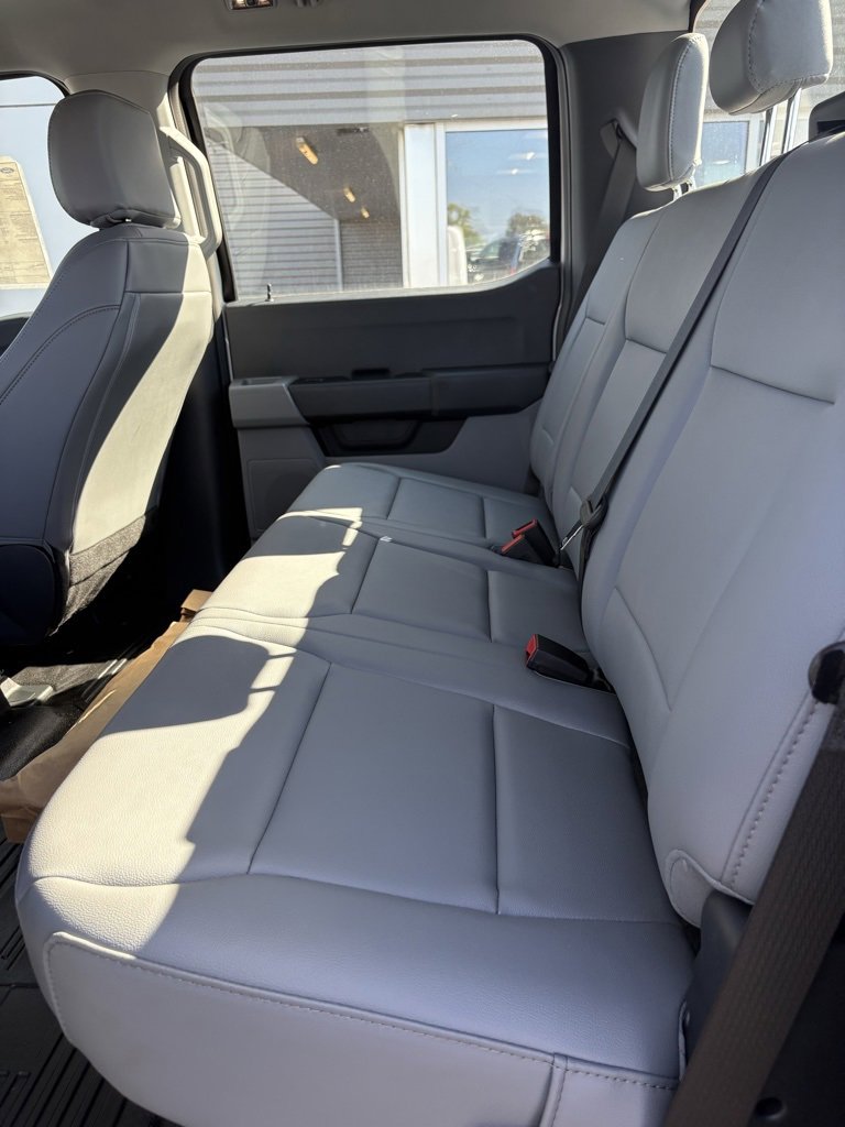 New 2026 Ford F350 XL image 16