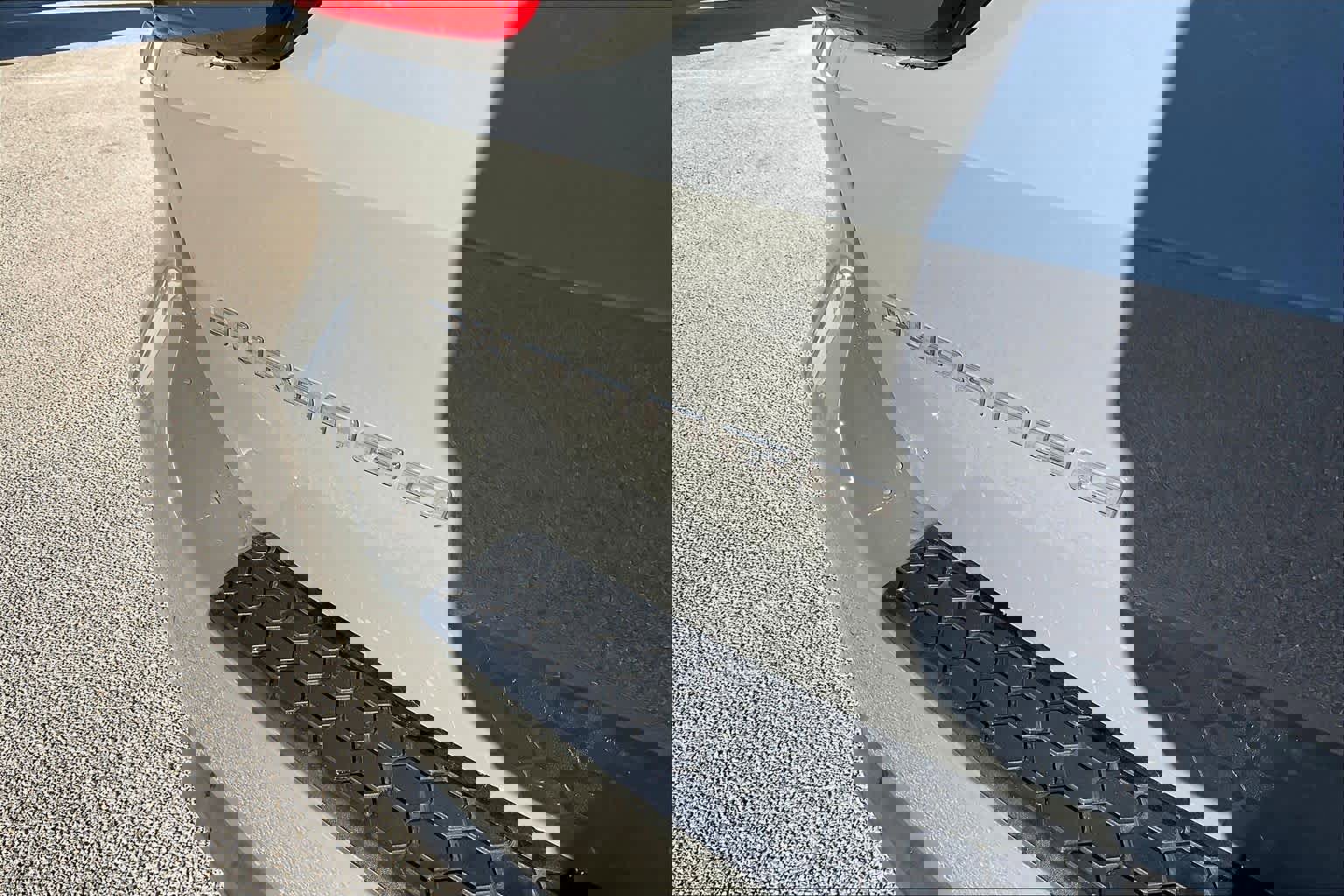 Used 2023 Dodge Durango SXT Launch Edition image 25