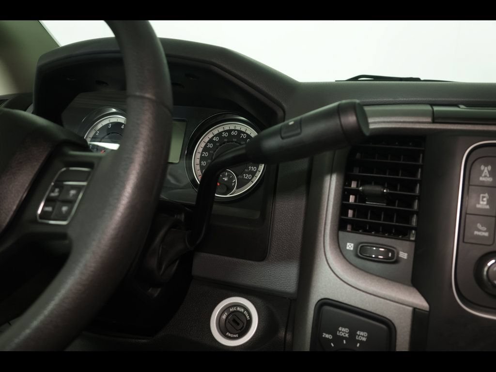 Used 2018 RAM 3500 Tradesman w/ Chrome Appearance Group AWD/4WD image 27