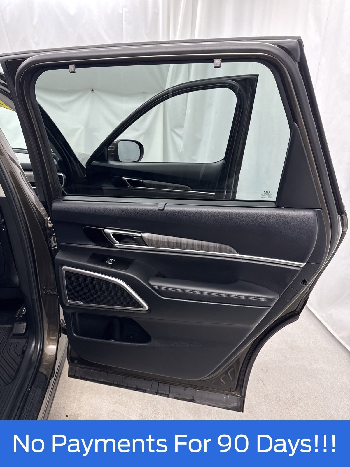 Used 2025 Kia Telluride EX image 40