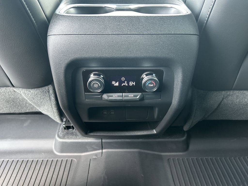 New 2026 Buick Enclave Sport Touring w/ Super Cruise Package image 22