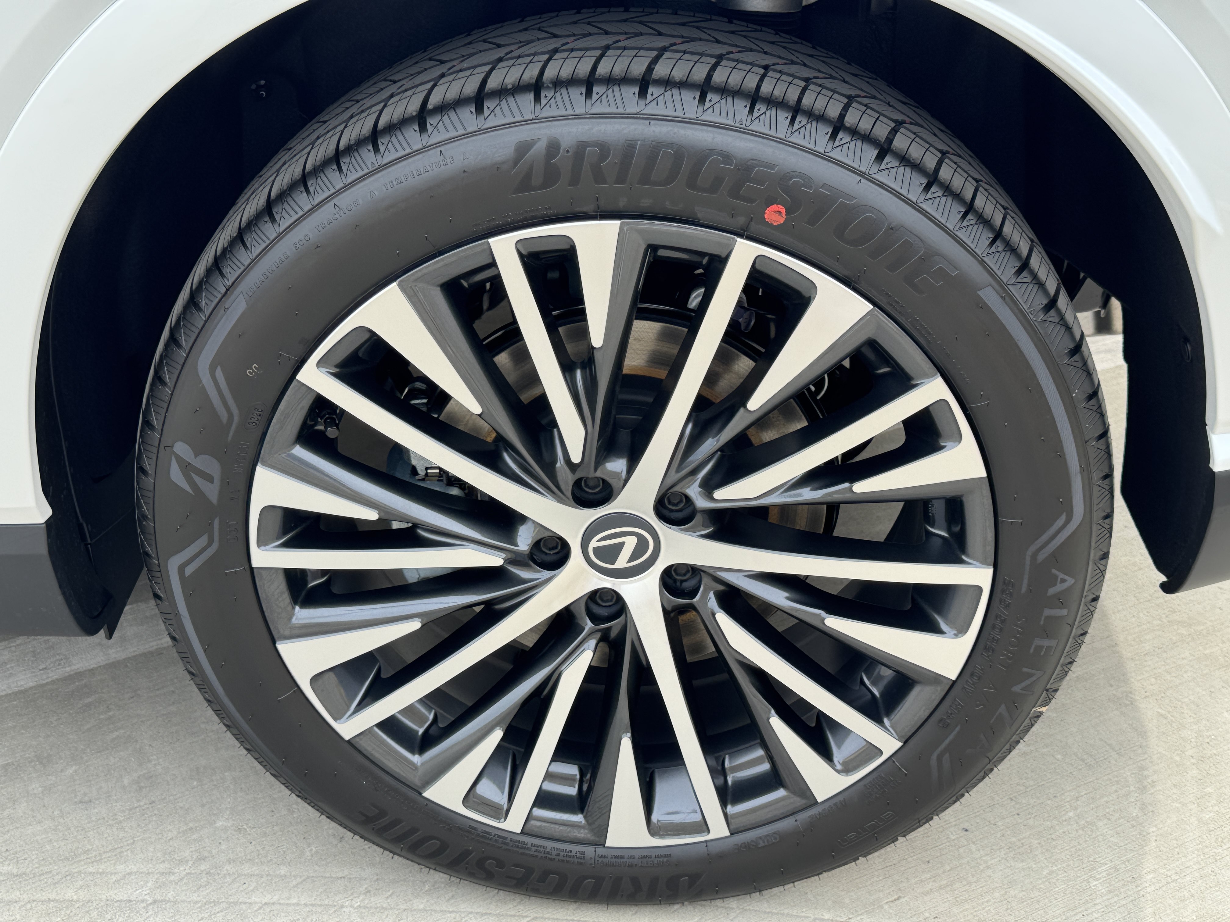 New 2026 Lexus RX 350 w/ Convenience Package AWD/4WD image 18