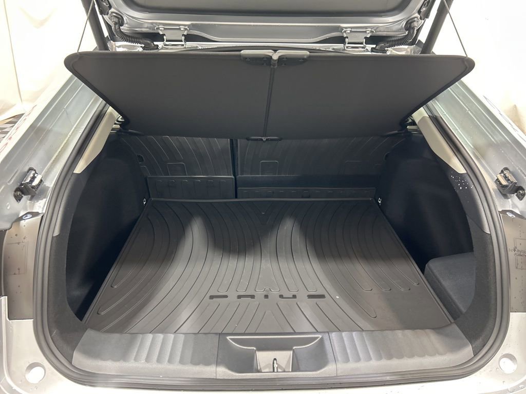 New 2026 Toyota Prius Limited FWD image 19