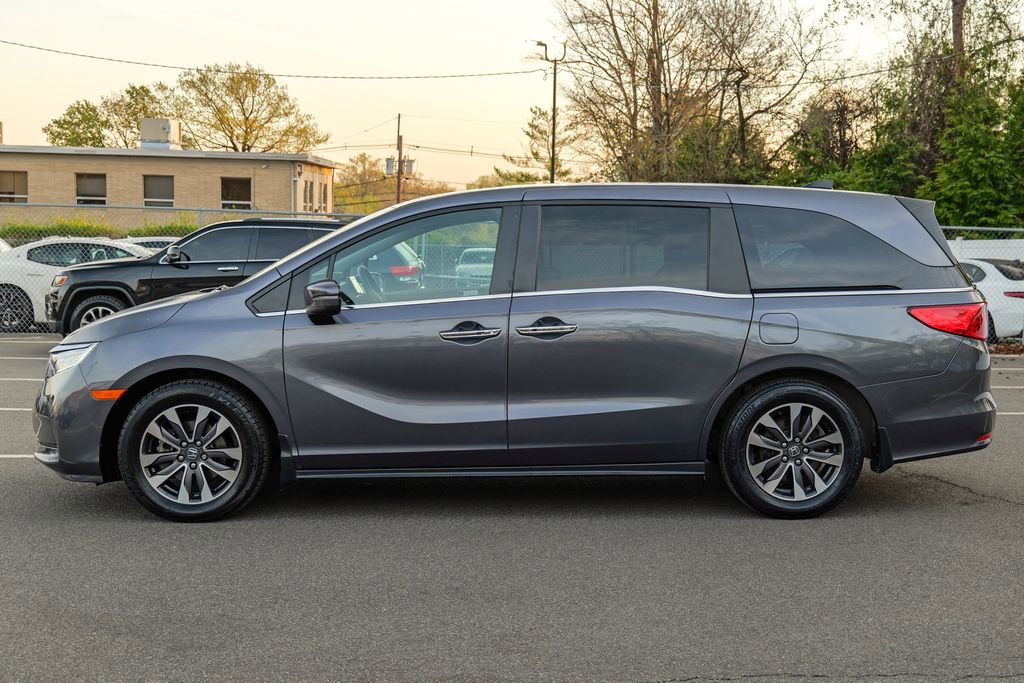 Used 2023 Honda Odyssey EX-L image 4