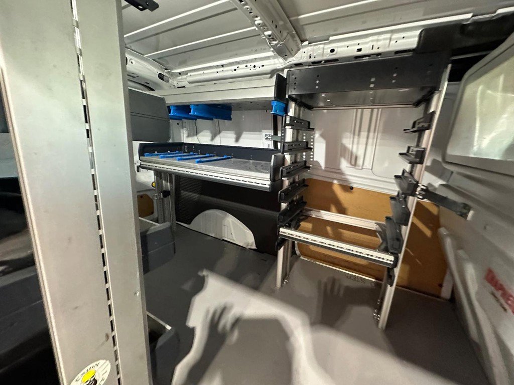 Used 2022 Ford Transit Connect XL image 24