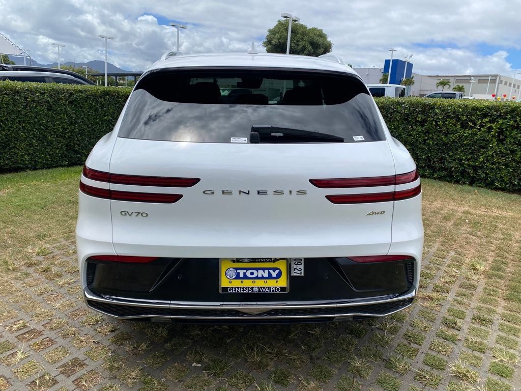 New 2026 Genesis GV70 2.5T Select image 24