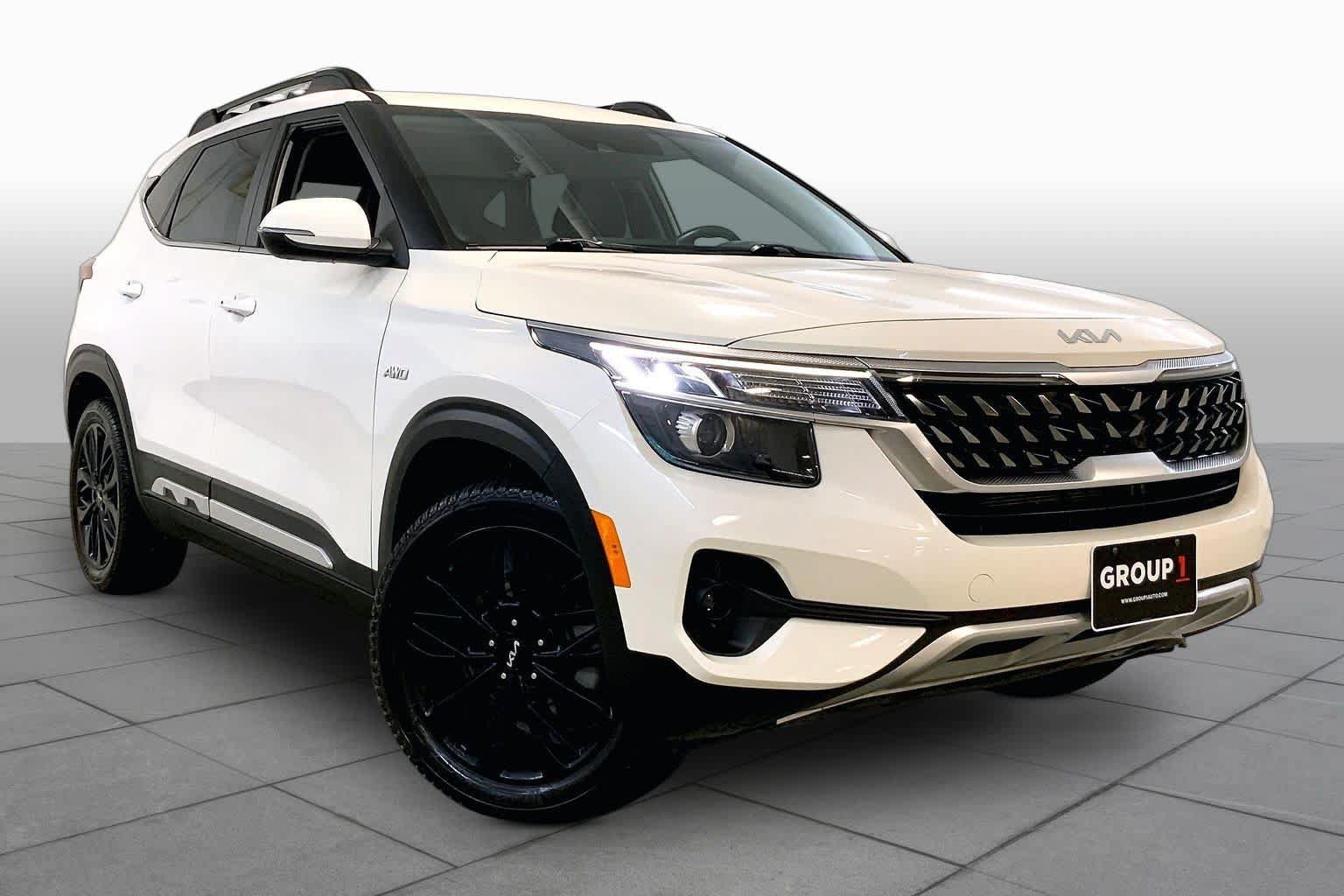 Used 2023 Kia Seltos Nightfall Edition AWD/4WD image 2