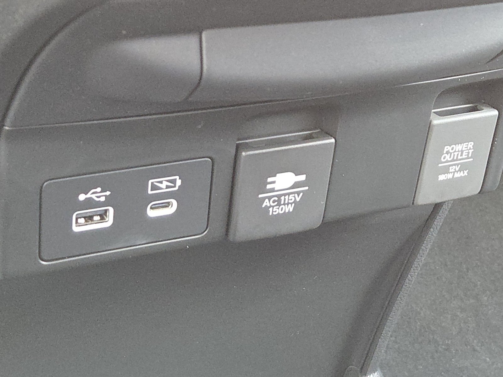 New 2026 Honda Odyssey Touring image 9