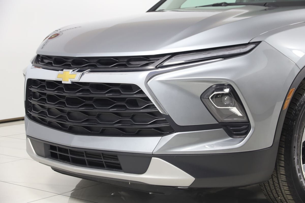 Used 2024 Chevrolet Blazer LT w/ Convenience Package FWD image 49