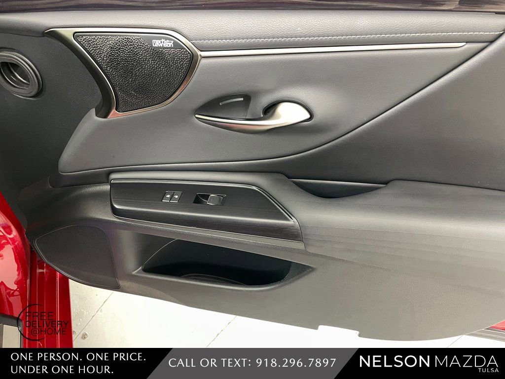 Used 2021 Lexus ES 300h w/ Premium Package image 44