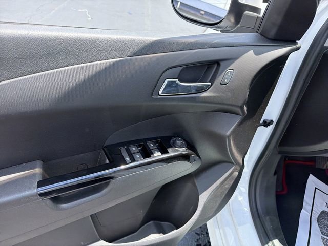 Used 2020 Chevrolet Sonic LT w/ RS Package FWD image 15