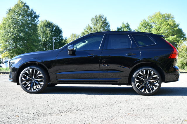 New 2027 Volvo XC60 B5 Ultra AWD/4WD image 4