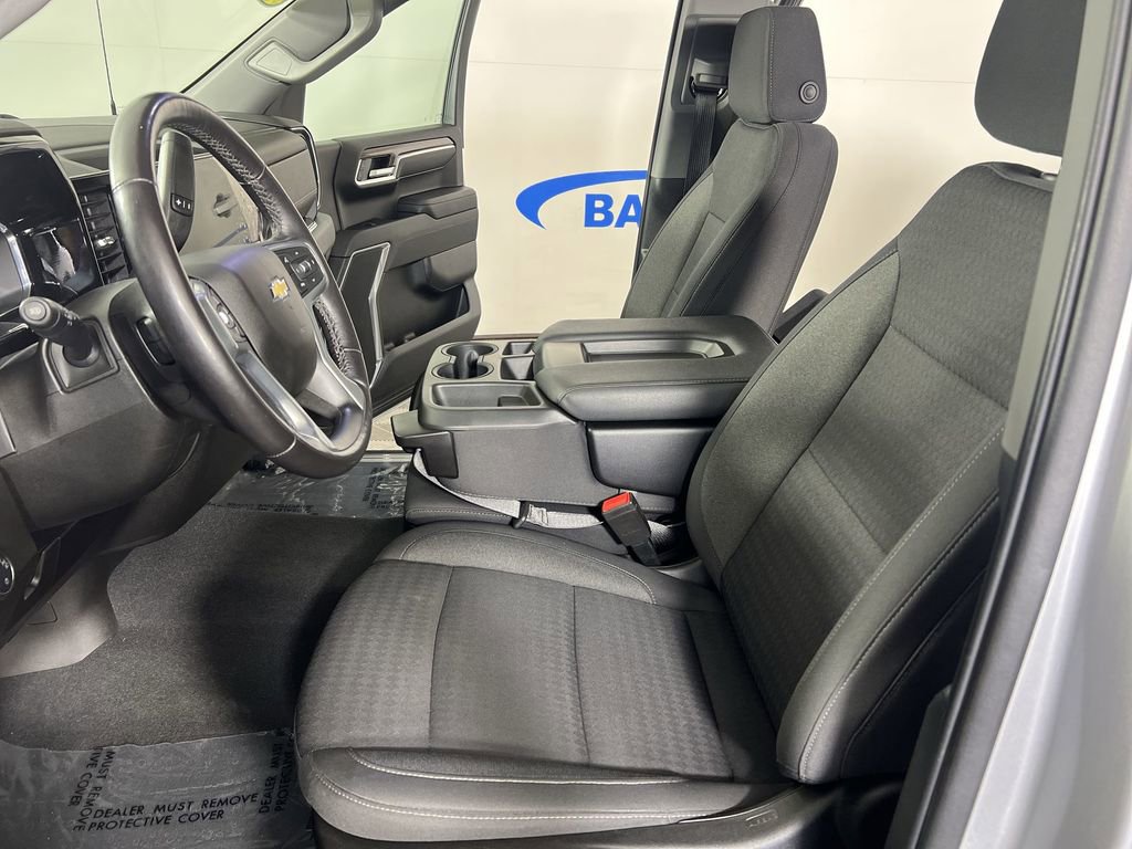 Certified 2022 Chevrolet Silverado 1500 LT AWD/4WD image 18