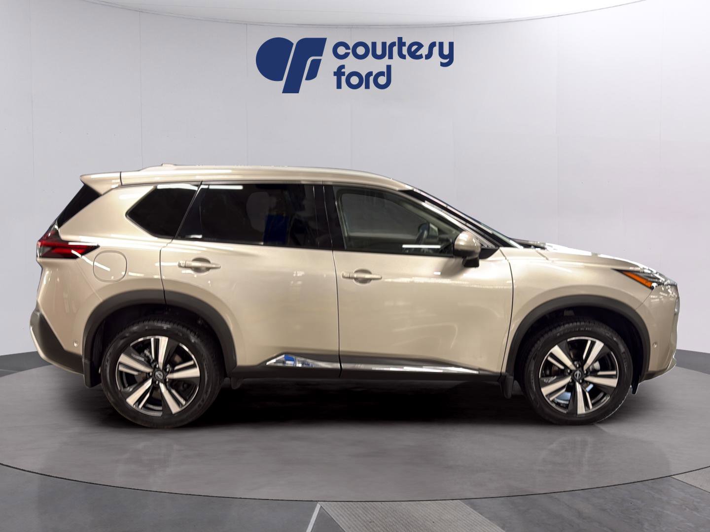 Used 2023 Nissan Rogue Platinum w/ Platinum Premium Package AWD/4WD image 7