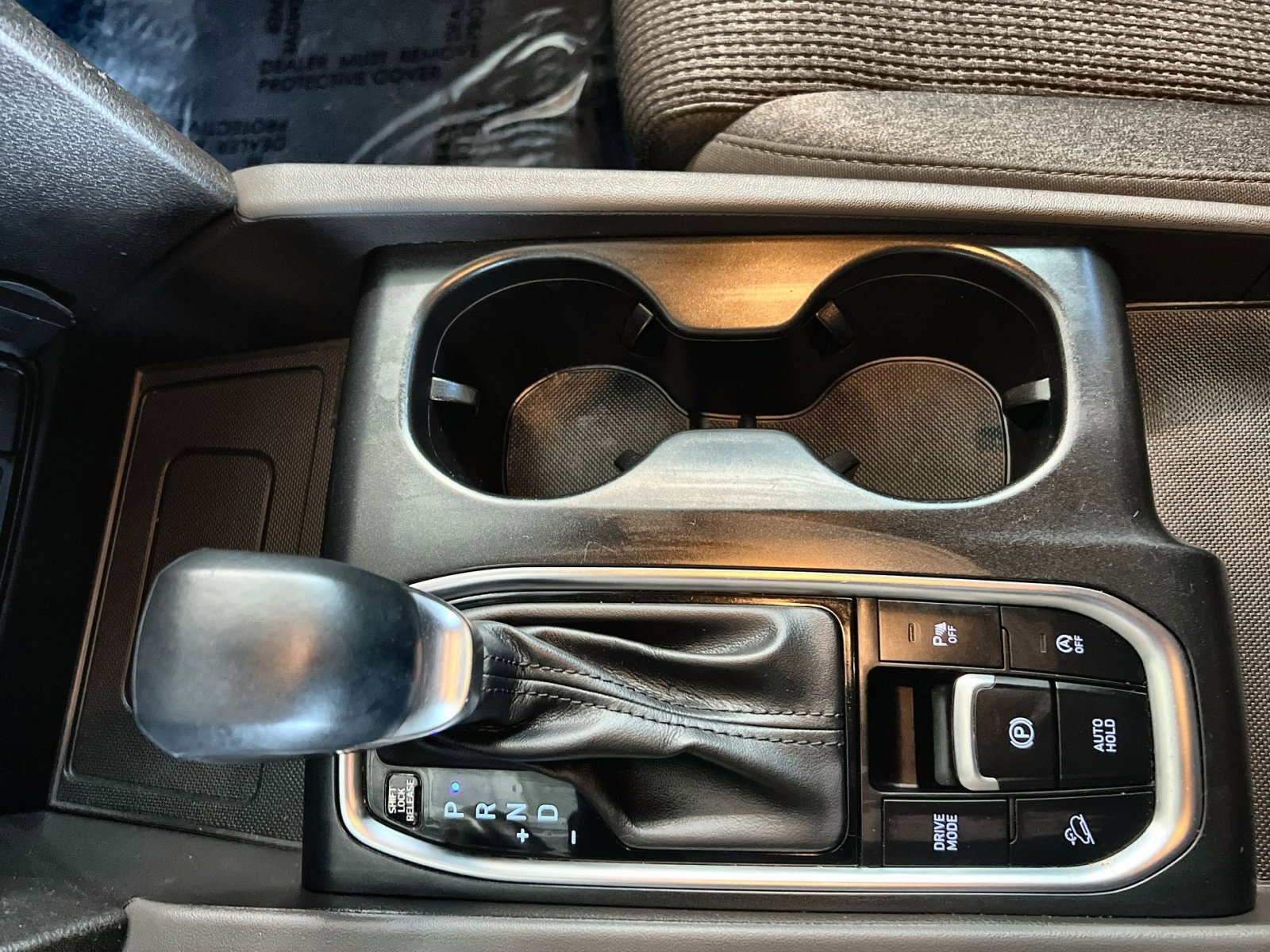 Used 2020 Hyundai Santa Fe SEL w/ Convenience Package image 21