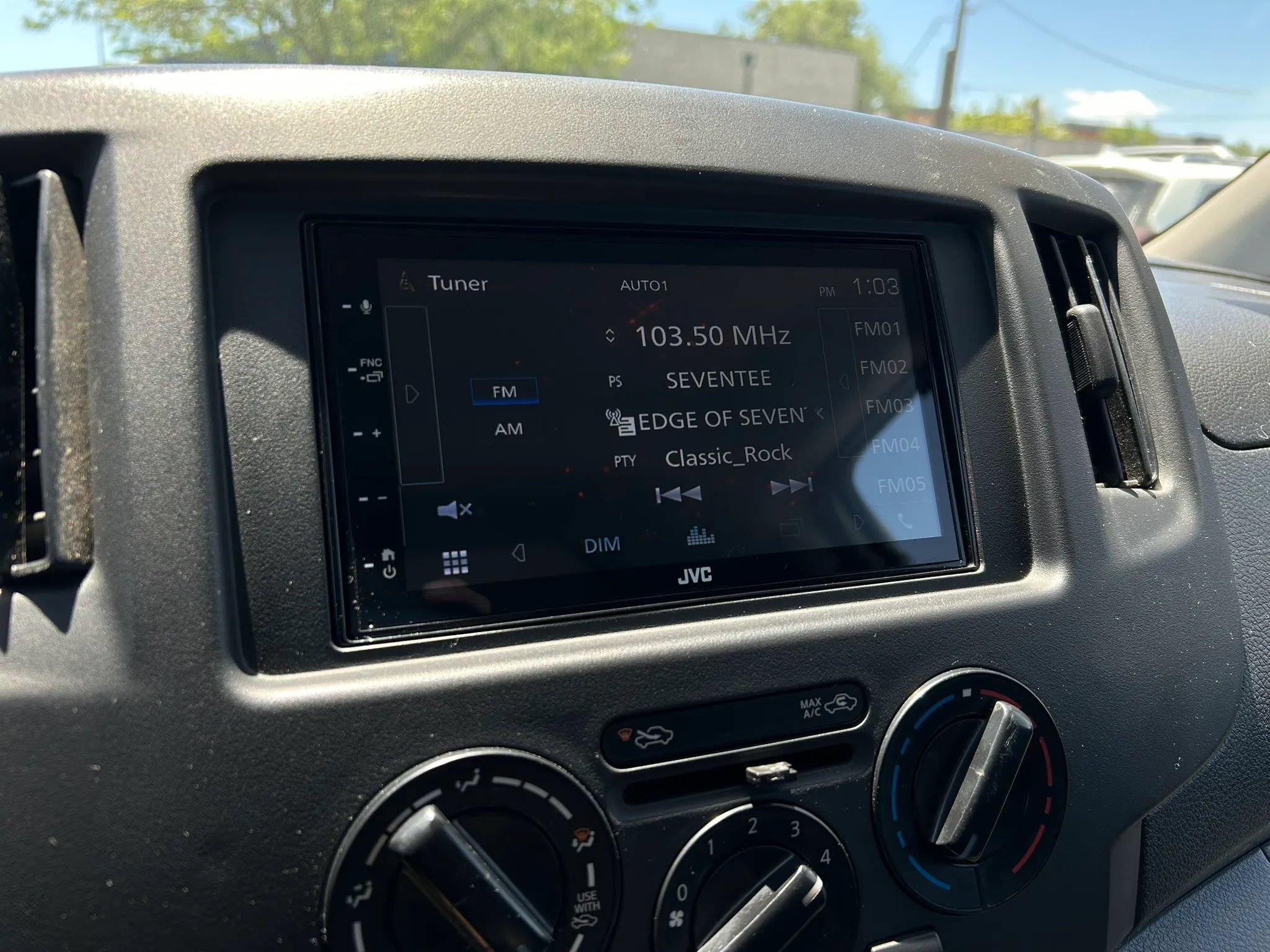 Used 2015 Nissan NV200 S FWD image 14