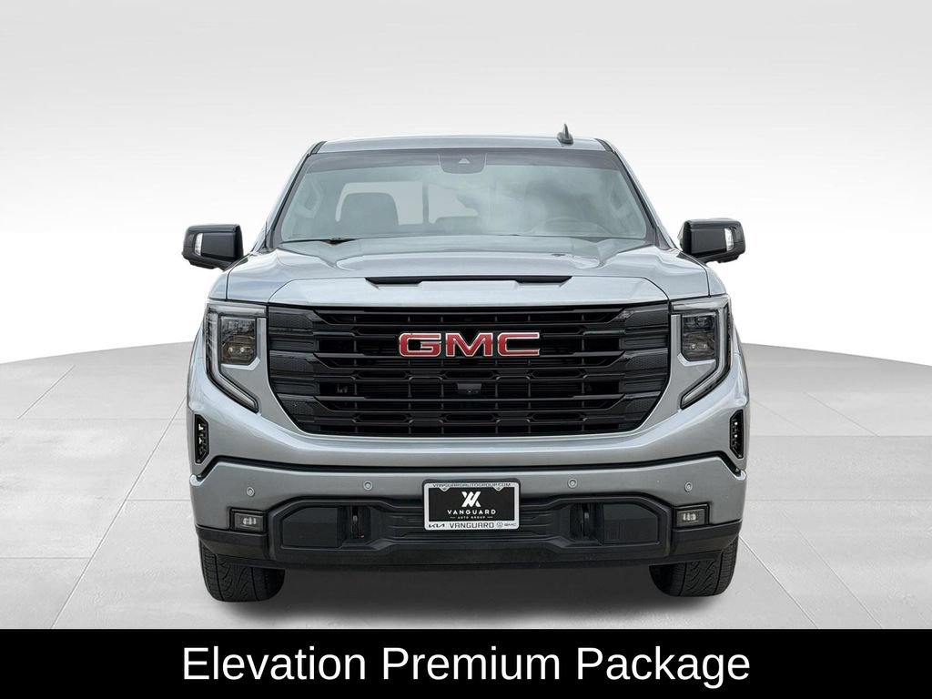 Used 2024 GMC Sierra 1500 Elevation w/ Elevation Premium Package AWD/4WD image 3