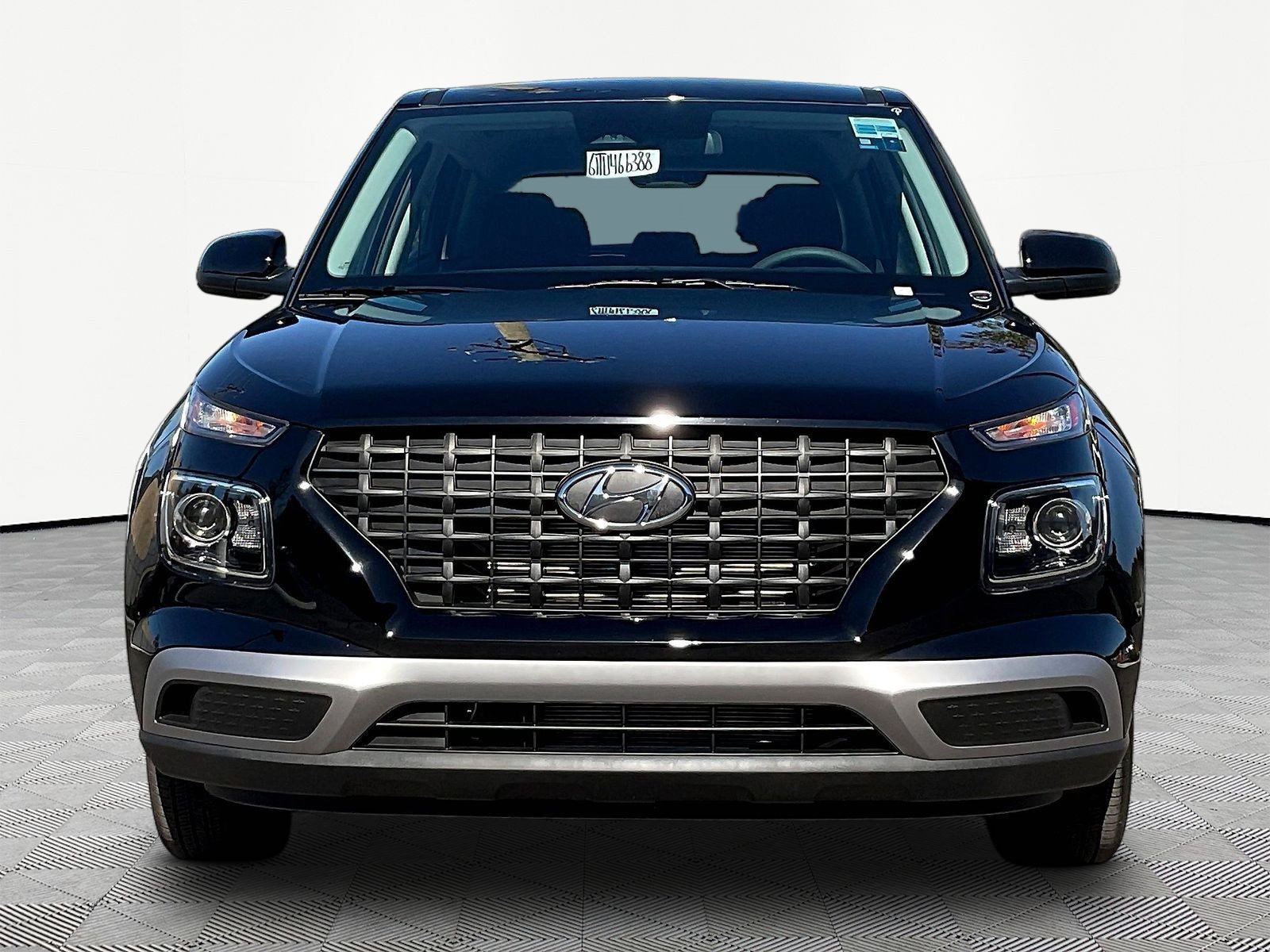 New 2026 Hyundai Venue SE FWD image 2