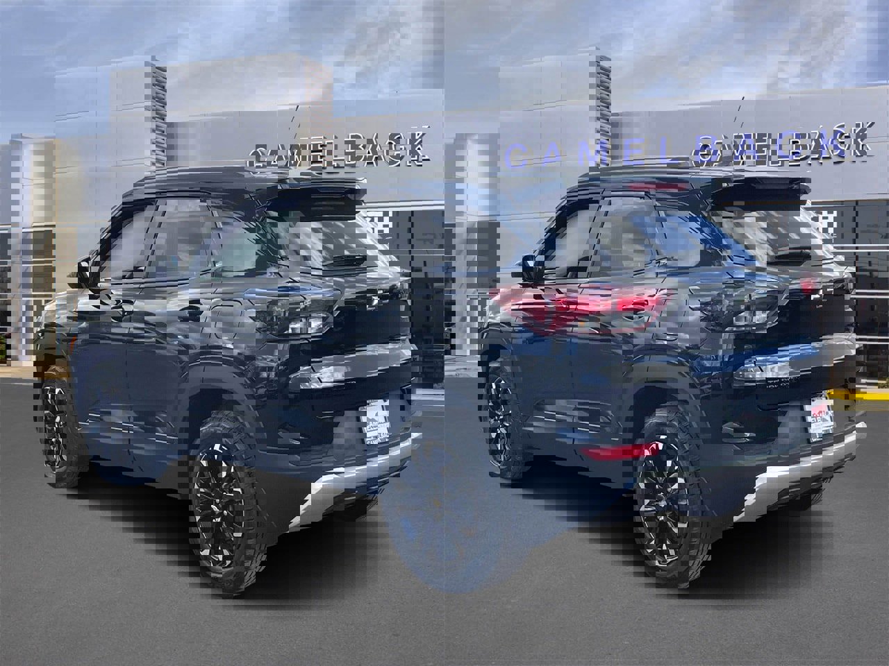 Used 2022 Chevrolet TrailBlazer LT w/ LPO, Blackout Package image 3