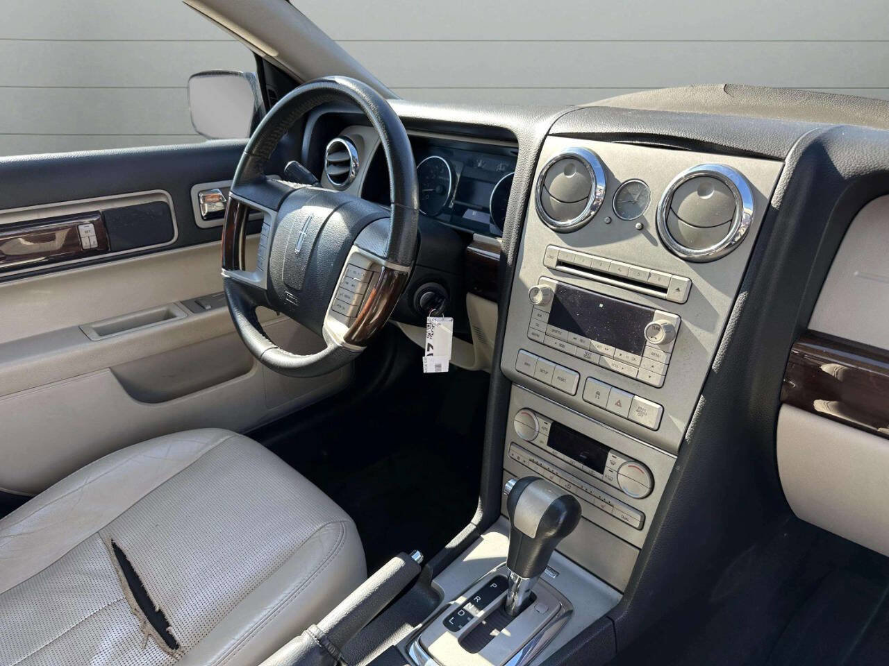 Used 2009 Lincoln MKZ image 20