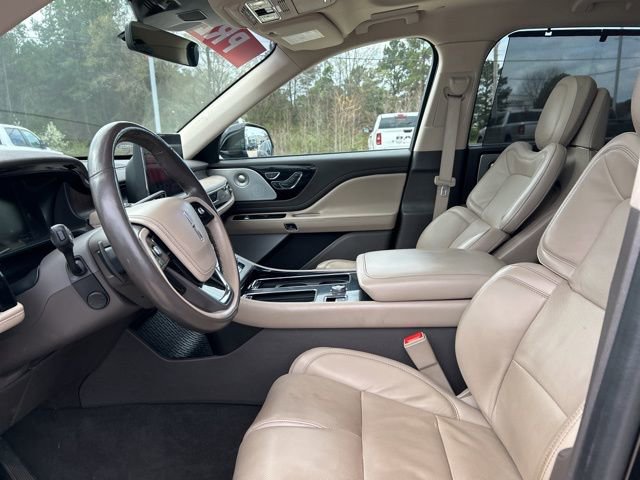 Used 2023 Lincoln Aviator Grand Touring w/ Equipment Group 301A AWD/4WD image 39