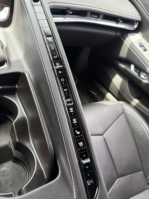 Used 2020 Chevrolet Corvette Stingray Preferred Cpe w/ 2LT Preferred Equipment Group RWD image 24
