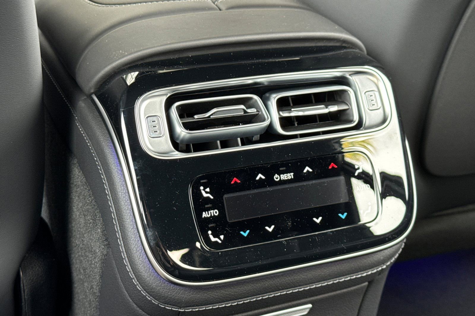 New 2026 Mercedes-Benz S 580 4MATIC Sedan image 26