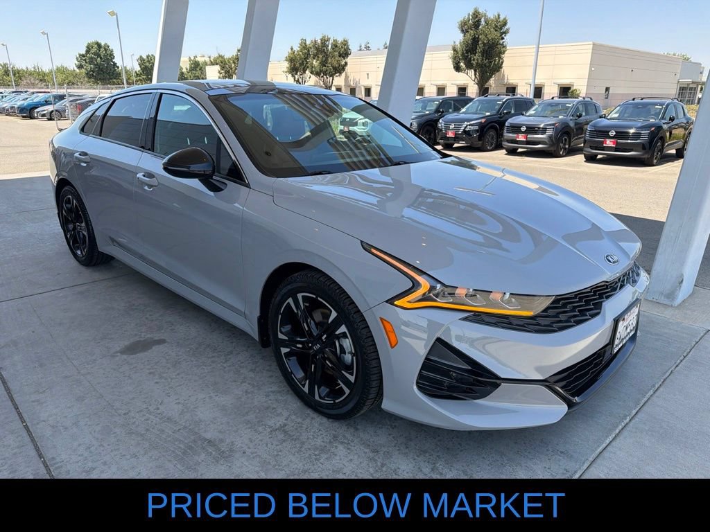 Used 2021 Kia K5 GT-Line AWD/4WD image 2