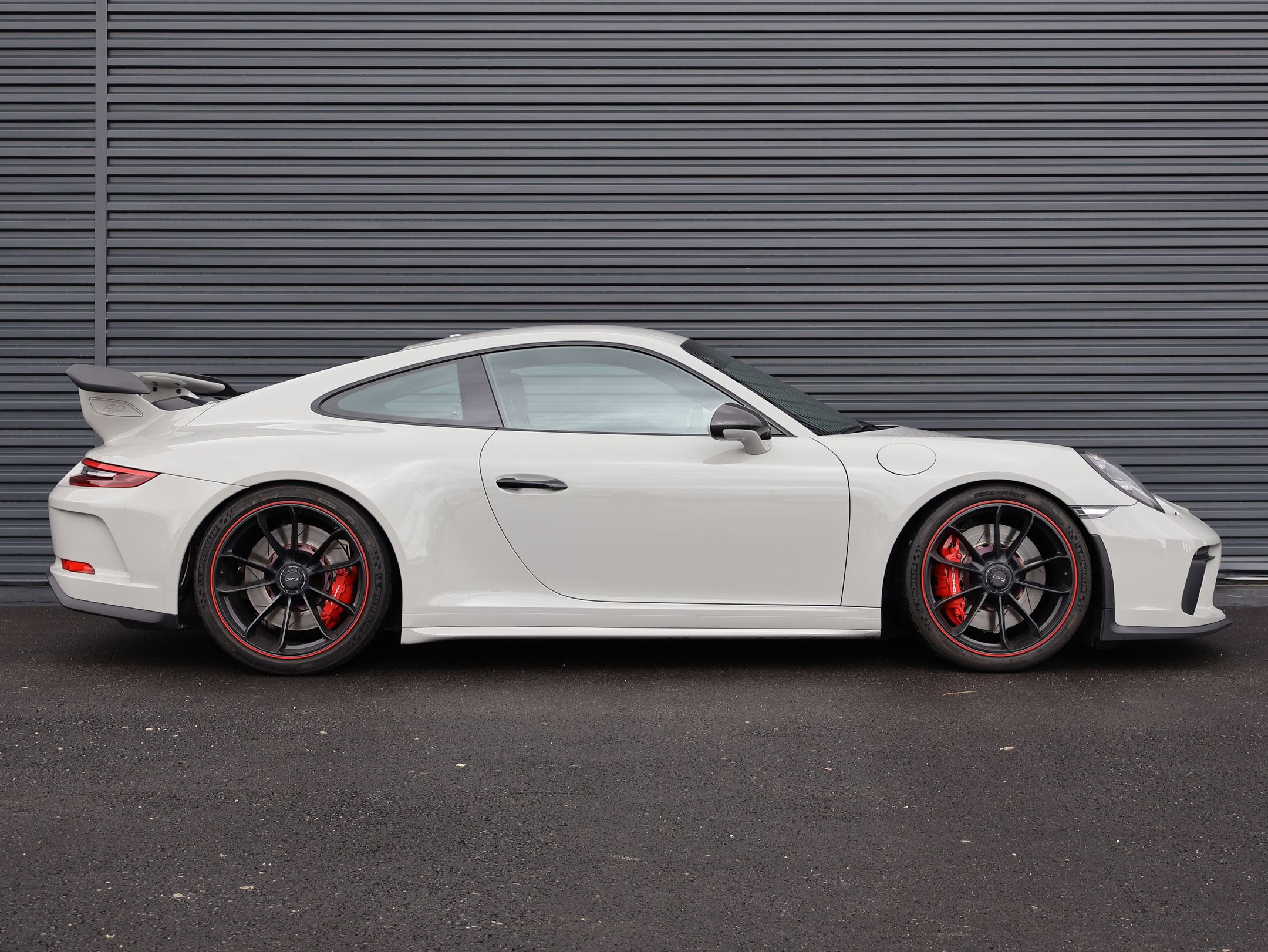 Used 2018 Porsche 911 GT3 RWD image 8