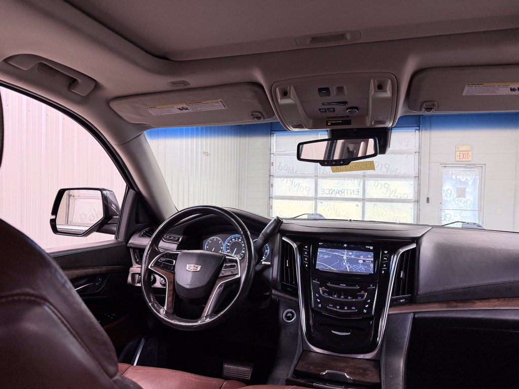Used 2015 Cadillac Escalade ESV Premium AWD/4WD image 34
