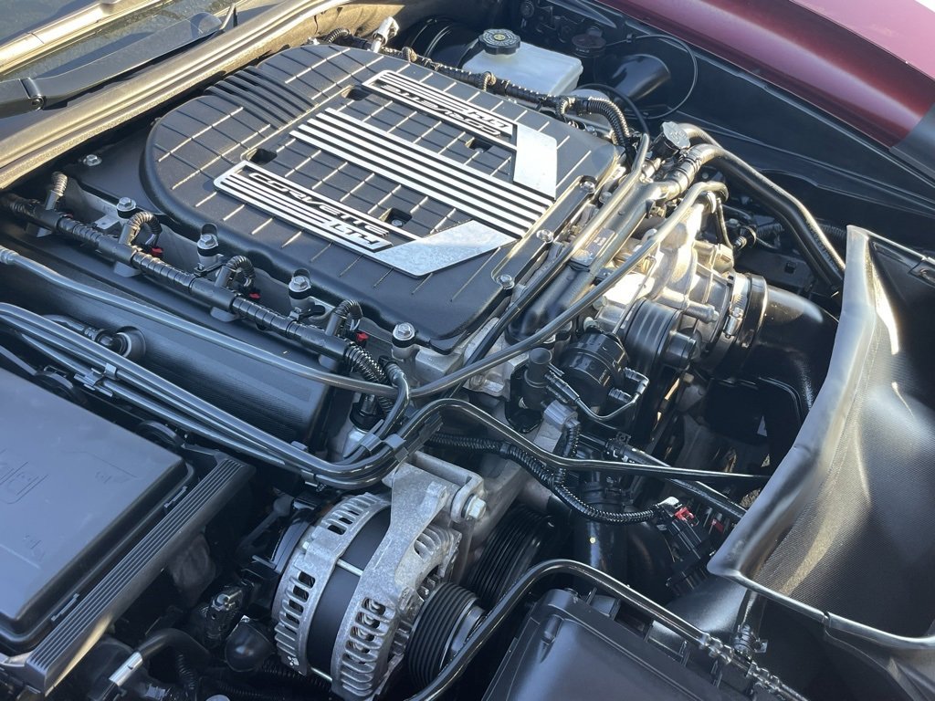 Used 2016 Chevrolet Corvette Z06 w/ 3LZ Preferred Equipment Group image 32