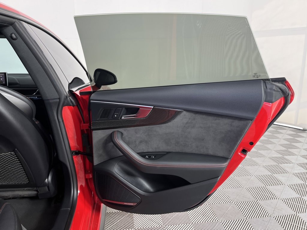 Used 2019 Audi RS 5 Sportback w/ Black Optic Carbon Package image 28