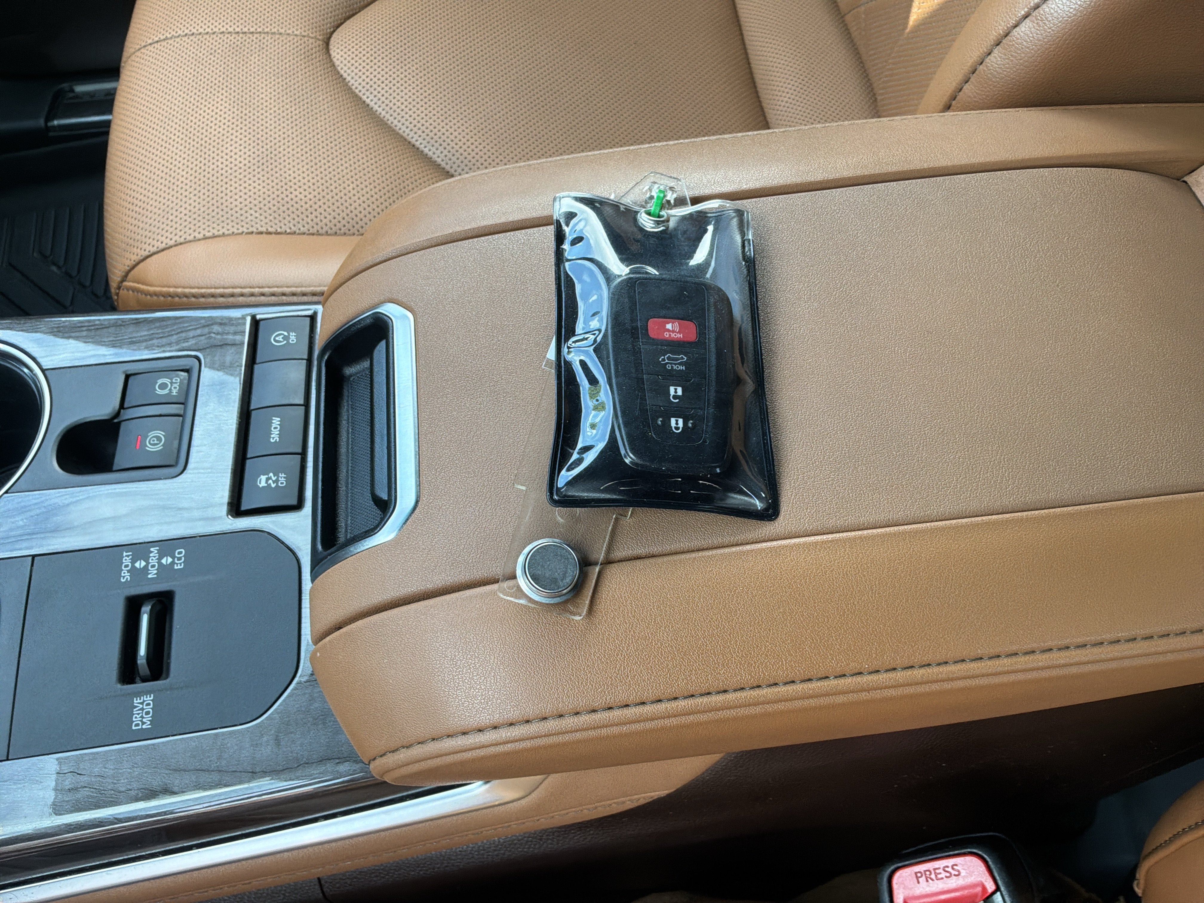 Used 2022 Toyota Highlander Platinum FWD image 37