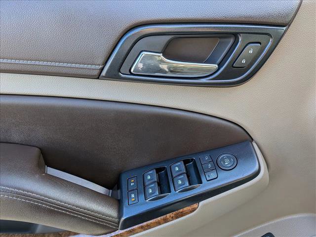 Used 2015 Chevrolet Suburban LTZ image 9