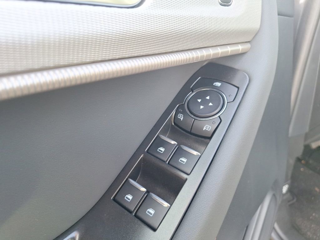 New 2026 Ford Explorer Active w/ Active Comfort Package image 21