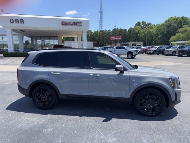 Used 2022 Kia Telluride SX w/ SX Prestige Package AWD/4WD image 9