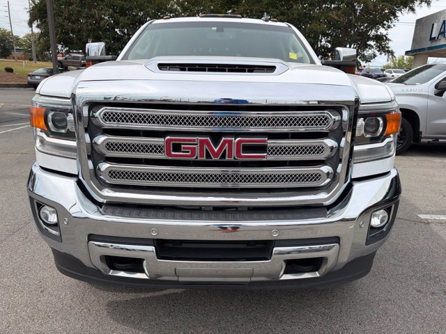 Used 2017 GMC Sierra 2500 SLT w/ Duramax Plus Package AWD/4WD image 24
