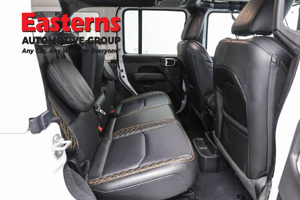 Used 2023 Jeep Wrangler Unlimited Sahara AWD/4WD image 26