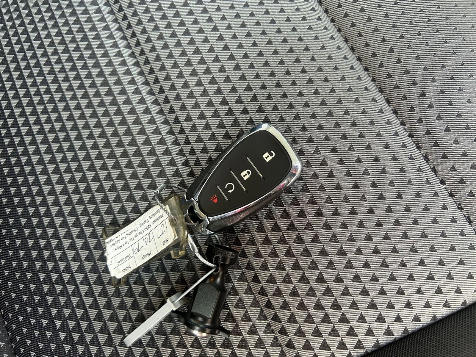 Used 2025 Chevrolet Trax LT image 23