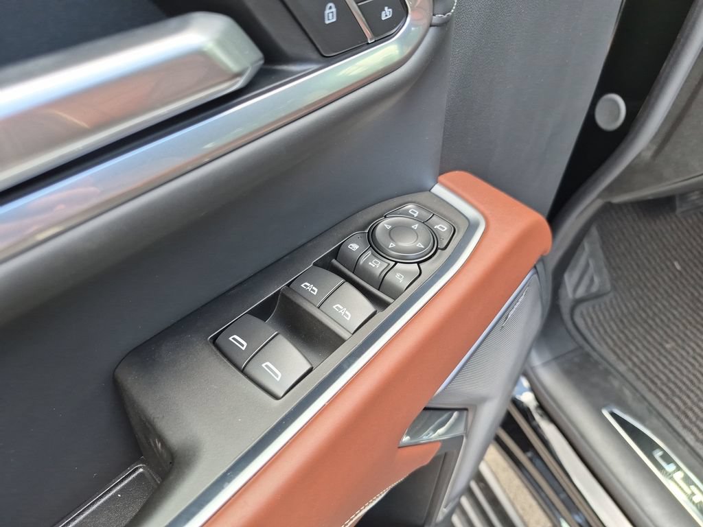 New 2026 GMC Sierra 3500 Denali Ultimate AWD/4WD image 21