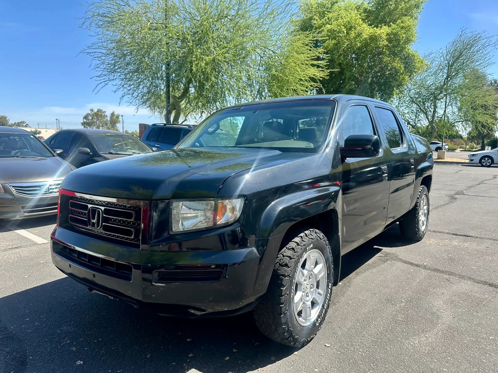 Used 2006 Honda Ridgeline RT image 1
