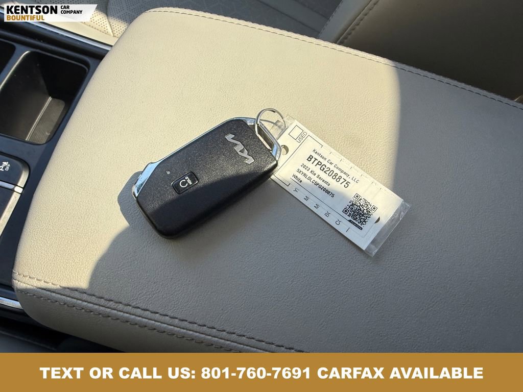 Used 2023 Kia Sorento S w/ Panoramic Sunroof Package AWD/4WD image 41