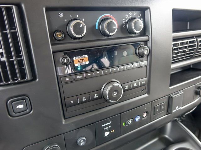 New 2025 Chevrolet Express 3500 LT w/ LT Preferred Equipment Group image 18